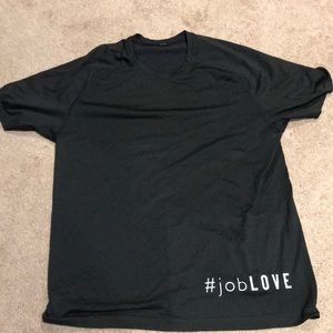 Lululemon men’s black metal vent